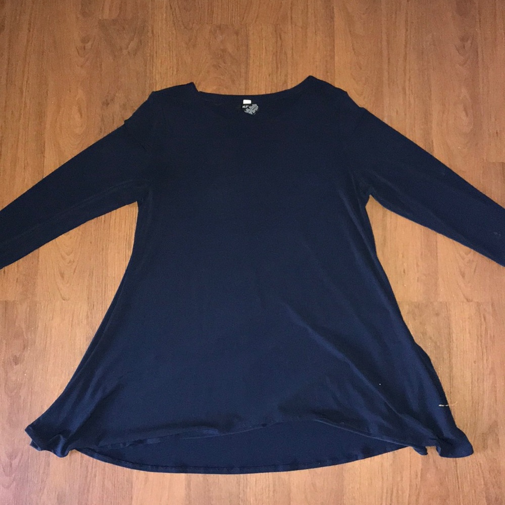 Navy Alfani tunic shirt